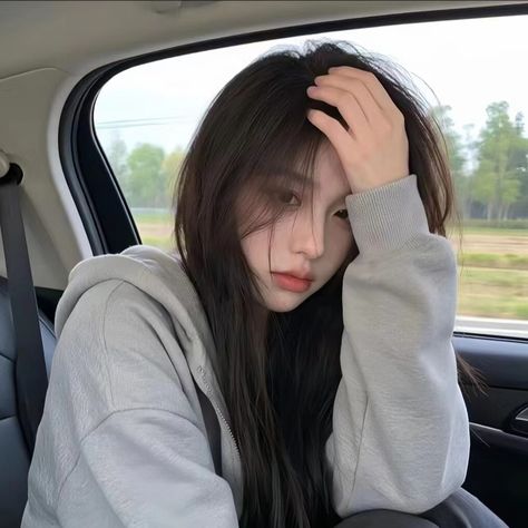 Chó Liếm Theo Đuổi Vợ